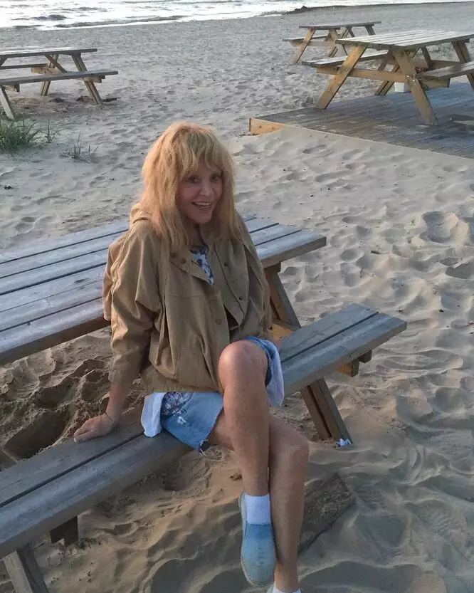 Сильно экономит на всём: вот в каких условиях живёт Алла Пугачёва в Юрмале