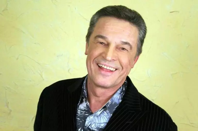 «Прямо сейчас выбросить все, срочно»: актер Ивар Калныньш отказался от важного, поддерживая украинский народ