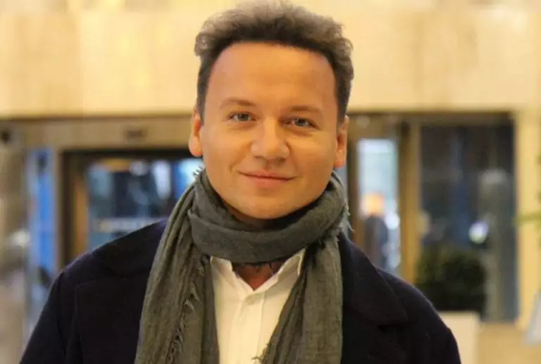 Первая жена изменила Олешко и съехала от него к любовнику, а вторую он прячет от прессы