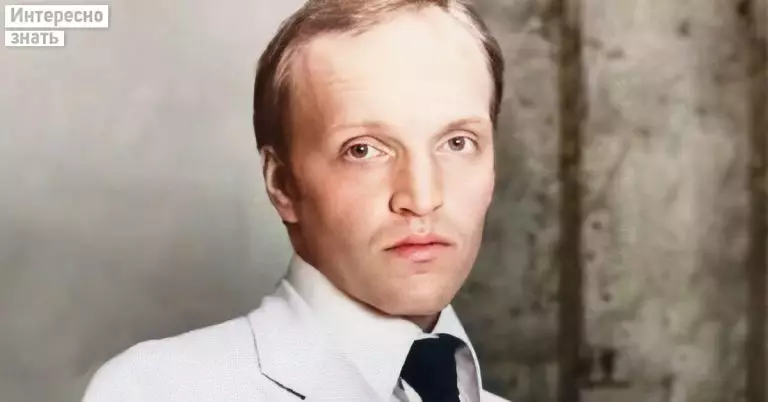 Когда Симонова узнала, что она ждет дочь от Кайдановского, подруга актрисы ляпнула: “Надеюсь, в отца не пойдет”