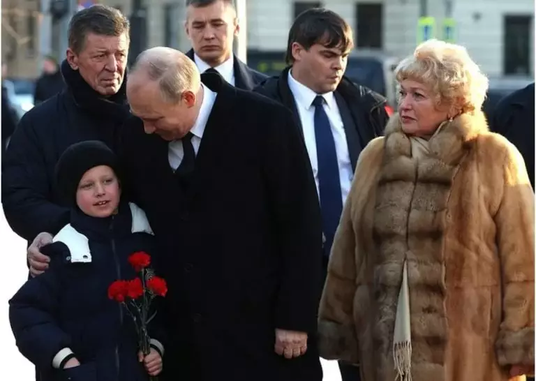 Ксения Собчак с восхищением рассказывала о встрече своего сына с Владимиром Путиным