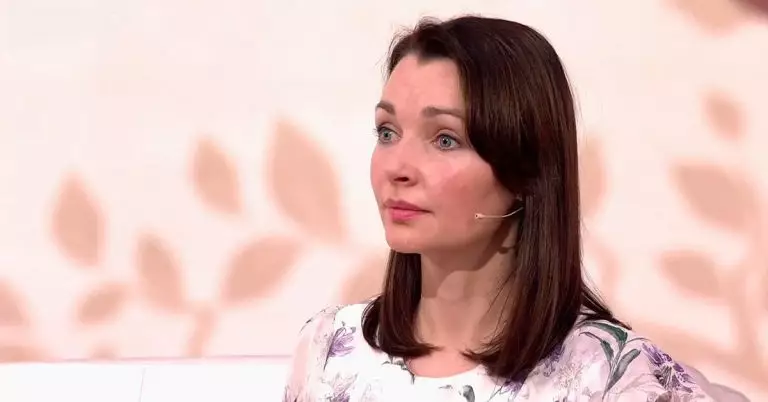 Наталья Антонова, известная актриса, действительно привлекала внимание многих мужчин, включая именитых актеров, которые боролись за её сердце