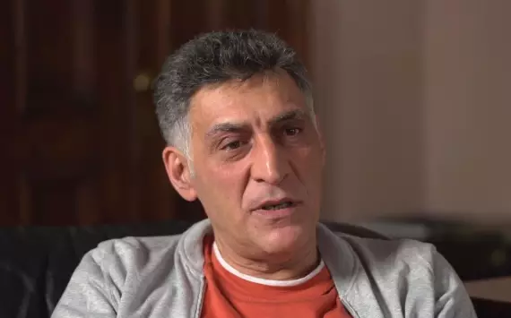 ,,До сих пор живая, похоронила уже одного сына, а теперь наблюдает, как беспомощен второй,, Кушанашвили о состоянии матери Кеосаяна