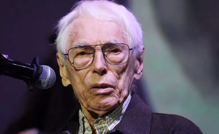 Кореянка из Ташкента. Сколько лет молодой музе 99-летнего Зацепина