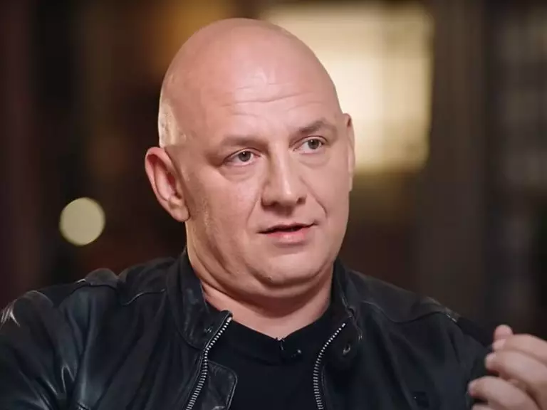 ,,Не только оставил родину в трудную минуту.,, После выезда из Украины Потап открыл бизнес за границей