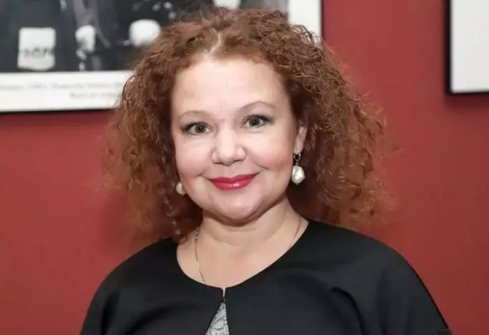 Ей всего 50, а мужу уже 77! Абрамова рассказала, не смущает ли ее разница в возрасте с мужем- пенсионером