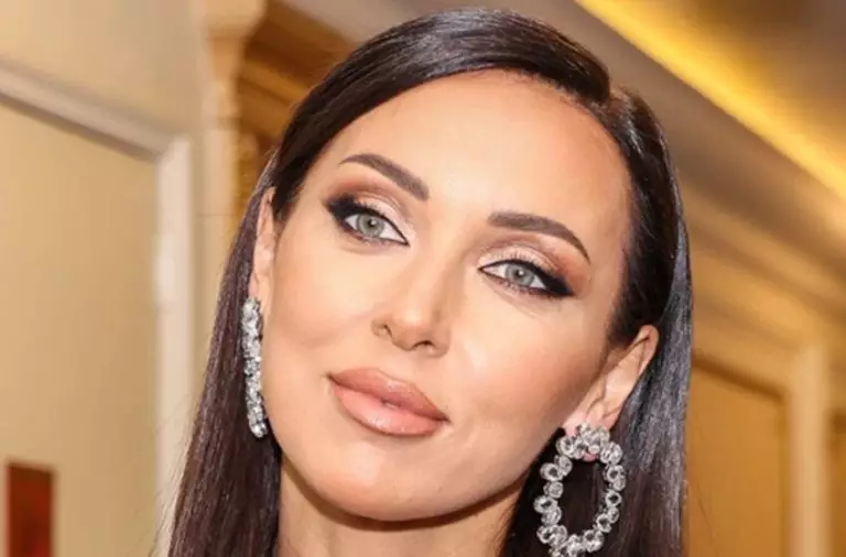 Выдохнула и стала показывать сына: После развода с Абрамовым Алсу изменилась