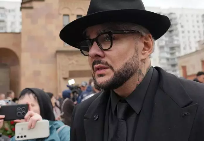 Киркоров показал, как он украсил свой дворец за 12 млн долларов к Новому году