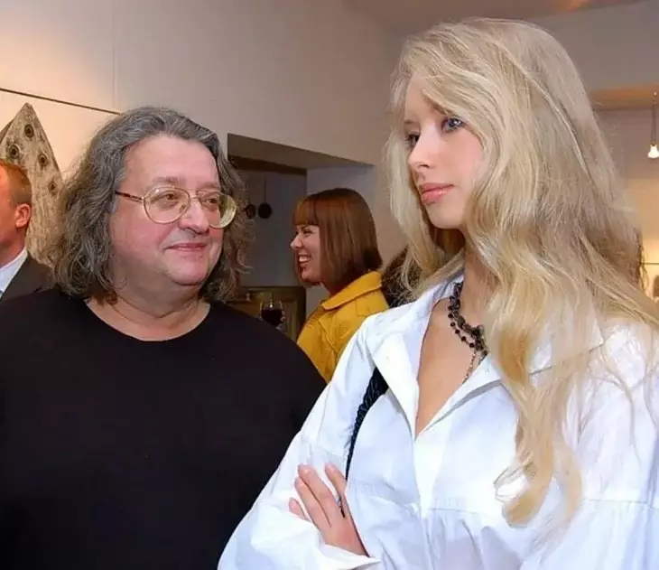 “Тащила на себе мешок с золотом и не могла его бросить”. В Сети считают, что Коташенко быстро постарела рядом с Градским