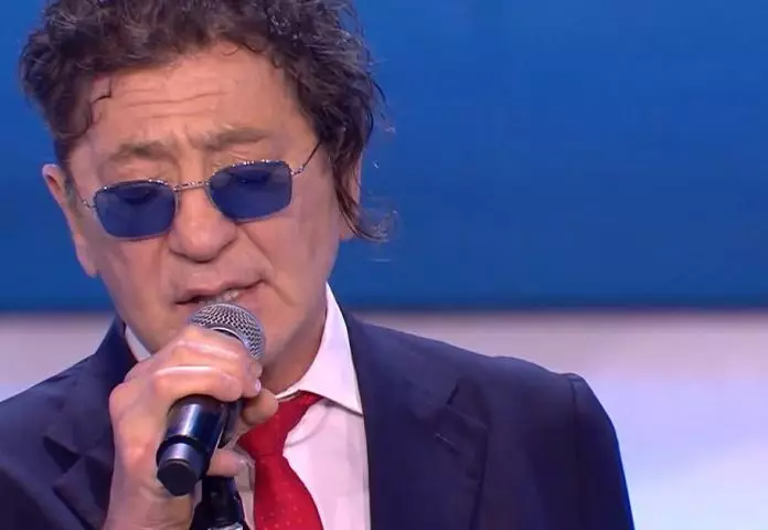 На фоне громкого расставания 63-летнего бывшего мужа с его 19-летней пассией Анна Лепс решила напомнить о себе