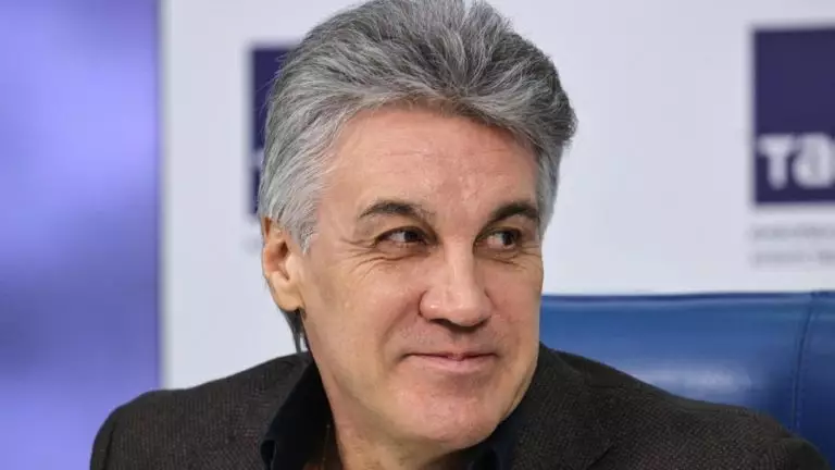 «Мы скрывали её два года»: вдова Пиманова раскрыла тайну дочери на прощании с мужем и растрогала всех своей речью