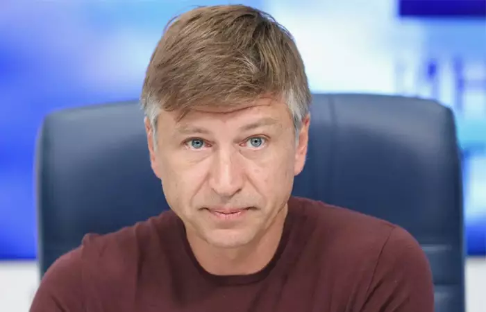 Даже Тарасова не скрывала восхищения: как сегодня живёт семья Алексея Ягудина и почему фигурист долго оберегал её от публики
