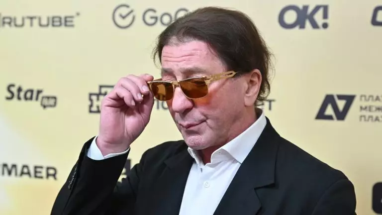 Григорий Лепс показался публике после операции: «лисьи глазки» и опухшее лицо