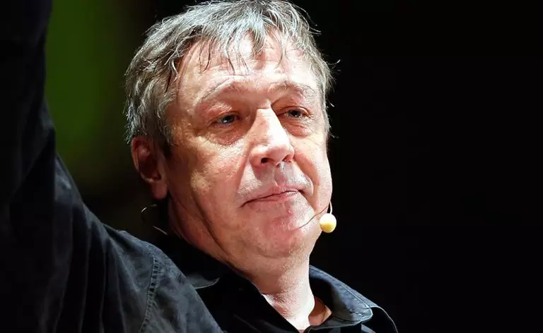 Ефремов нашёл своё счастье: 62-летний актёр женится на Дарье Белоусовой