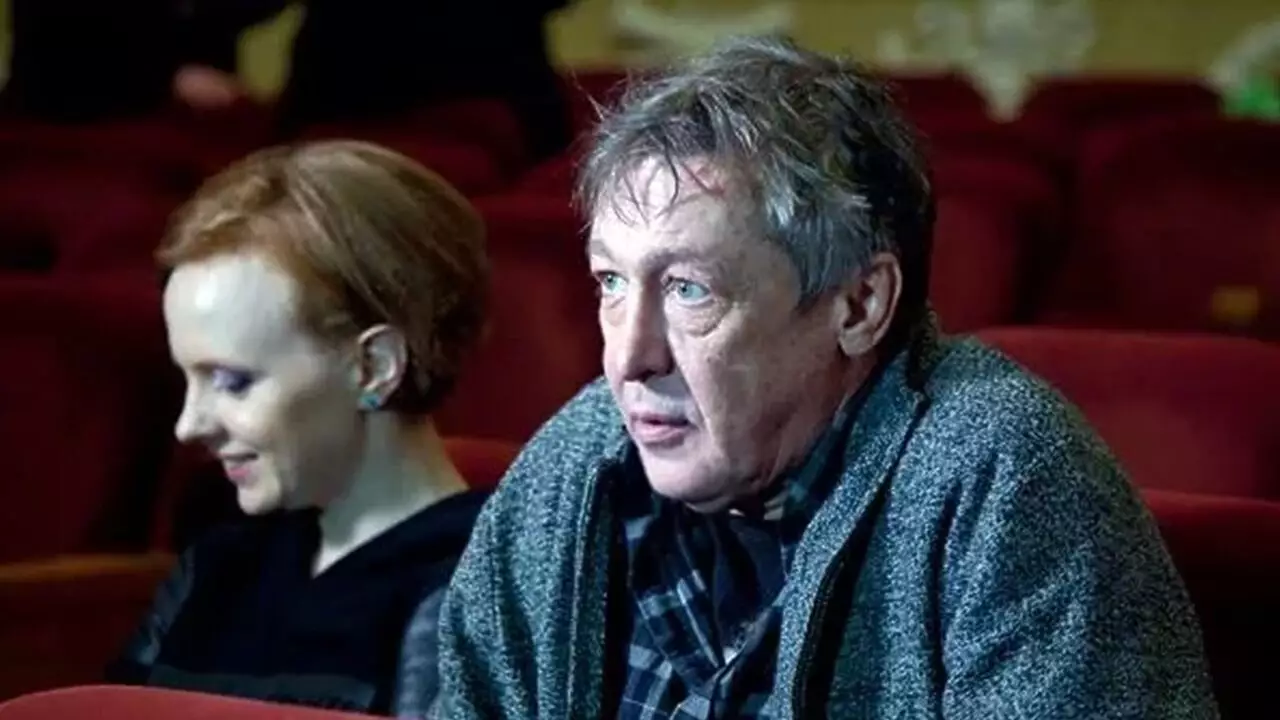 Ефремов нашёл своё счастье: 62-летний актёр женится на Дарье Белоусовой