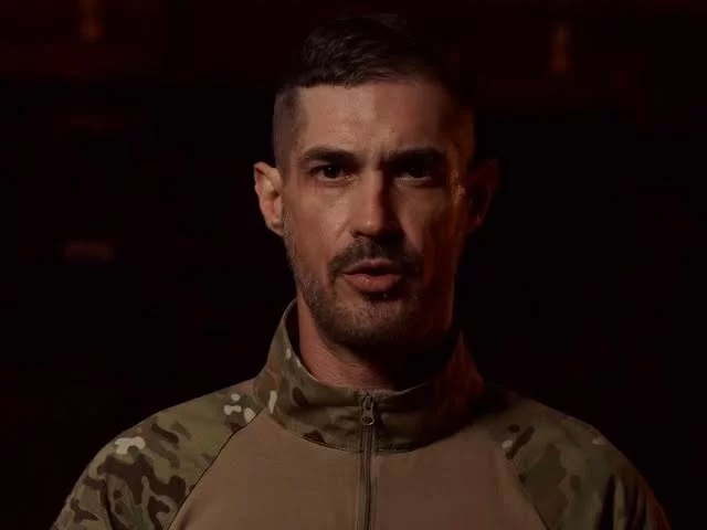 «Мои российские корни растворились»: актёр Стрельников объявил себя защитником Украины